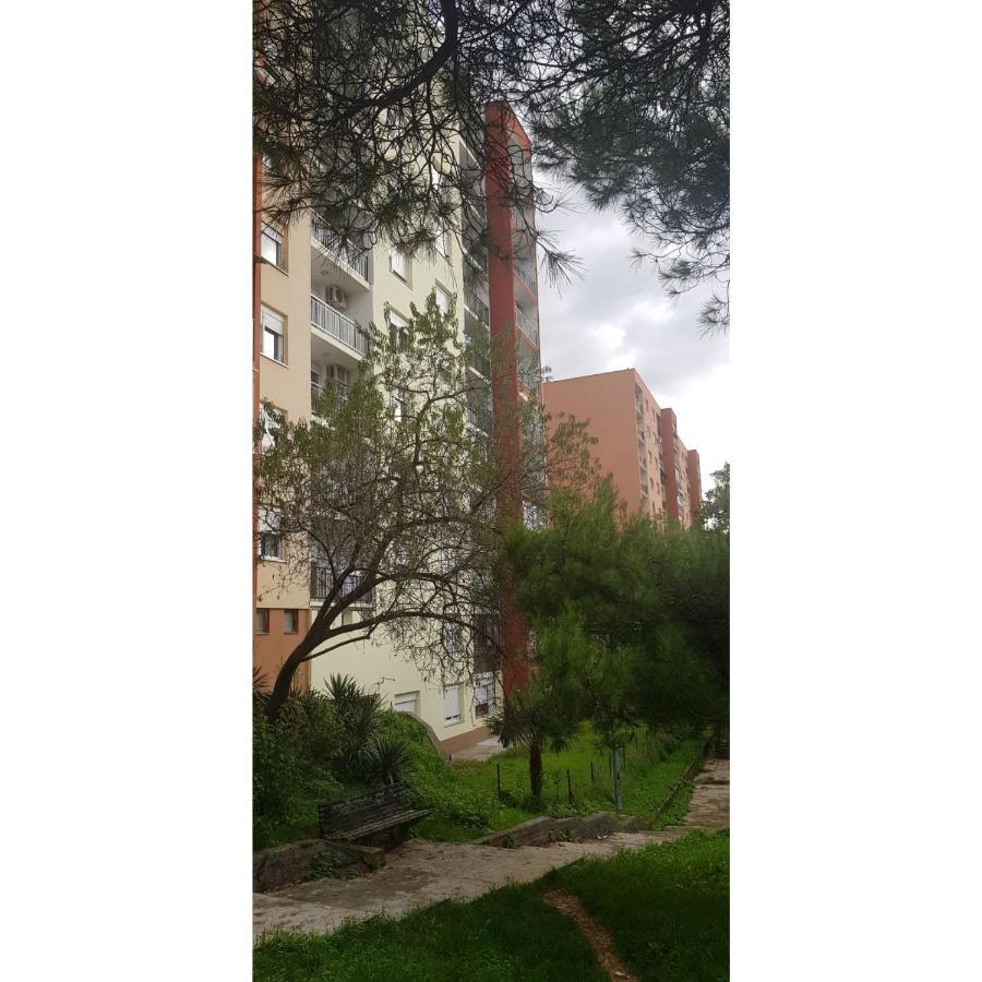 Lei Apartmant Lägenhet Rijeka Exteriör bild